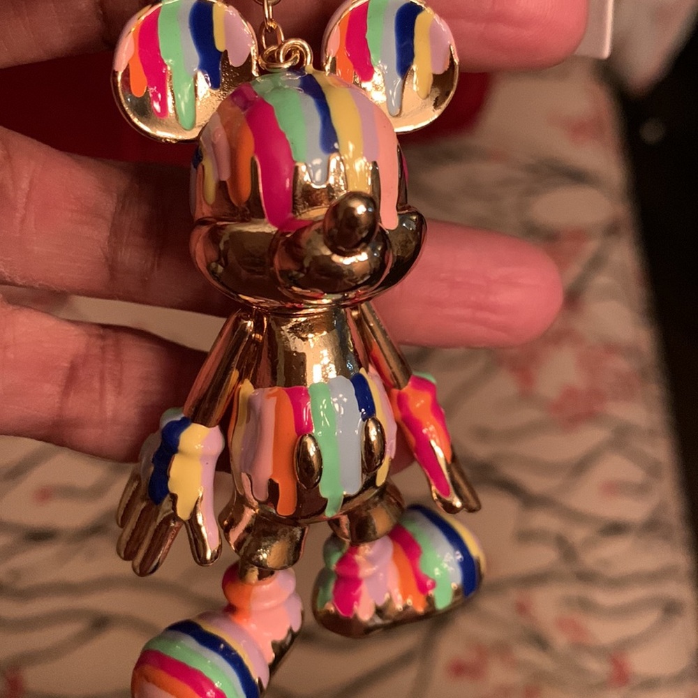 DisneyXBaubleBar Gold/Paint Bag Charm All Moving Parts❌❌🥳🥳 - Picture 4 of 6